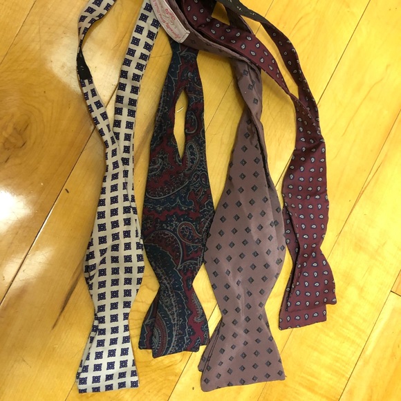 Vintage Other - 4 vintage silk, adjustable self-tie bow ties